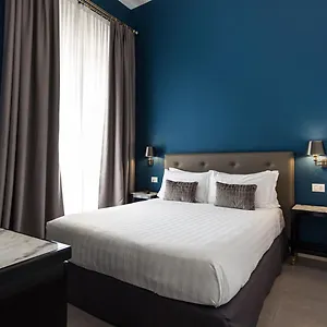 https://hotel-metro-900.hotels-amalfi.com
