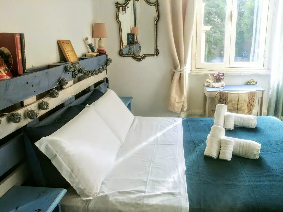 Bed & Breakfast B&B Next Stop Roma Italia